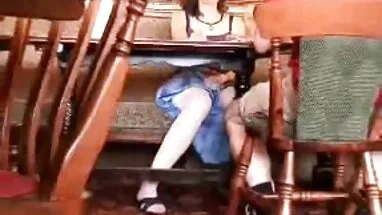 Con thỏ F trong một nhóm phóng tinh trong clip sex nữ sinh Tinh