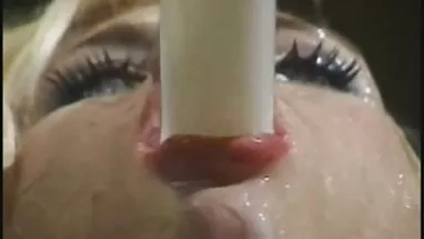Nghiệp dư chúa ÂM hộ của mình bằng cách sử dụng phim sex hoc sinh cap hai súng giả