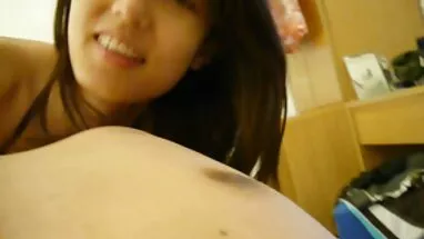 ba đầu trong nền sexhoc xinh