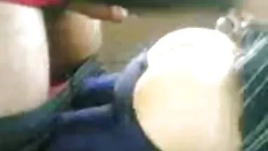 Cô hồ sơ mình đen và nhỏ giọt sex thcs